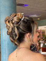 Peluquería y estética en Culleredo - Foto 21